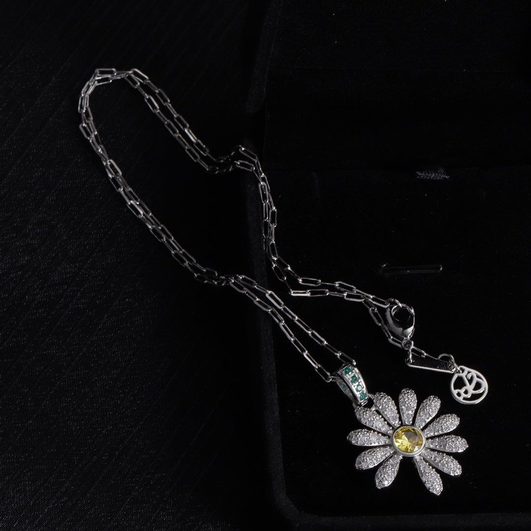 15QA26X Popular Necklace