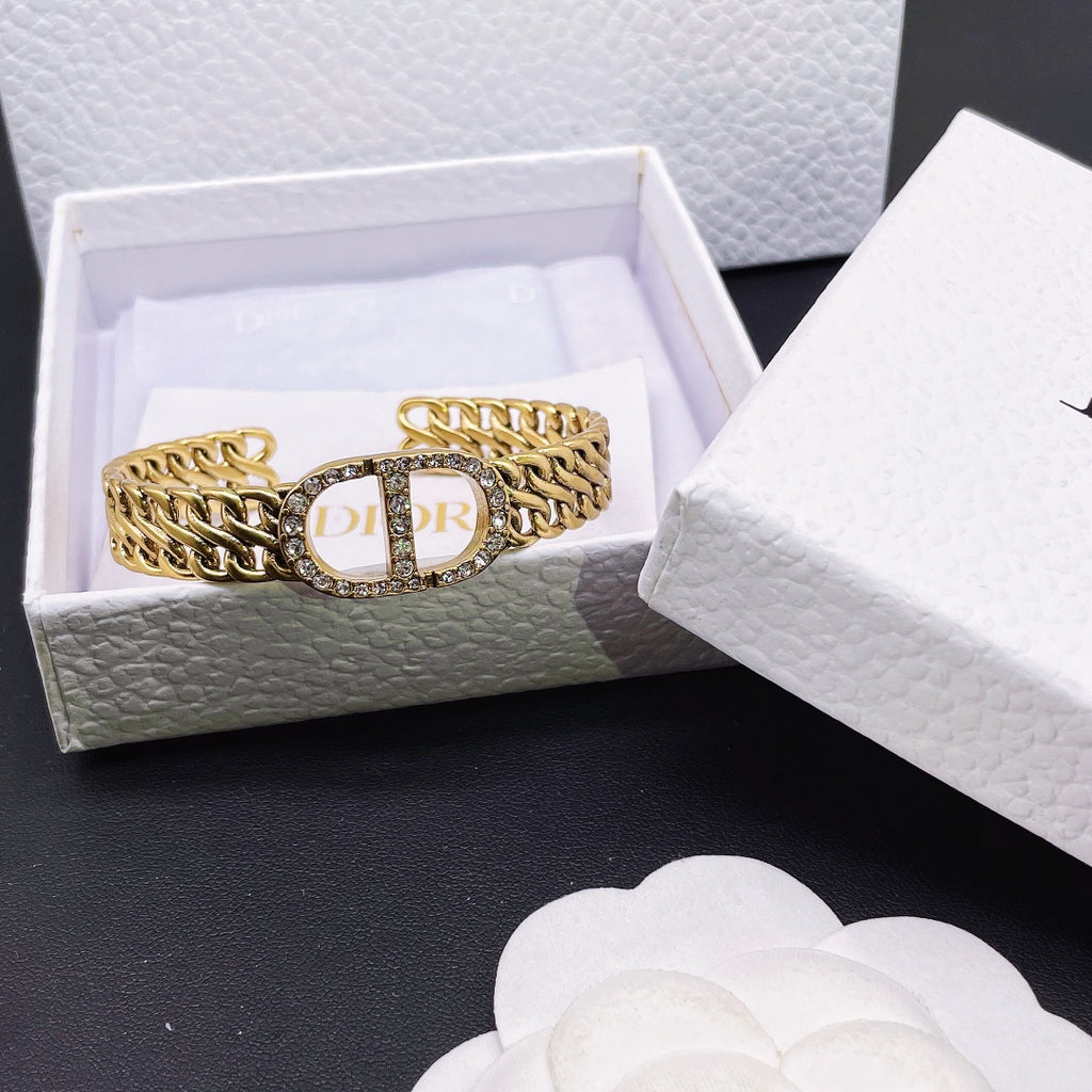185QD7K  Popular  Bracelets