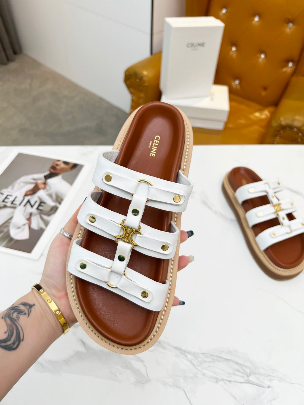 245RN1Z Popular leather shoes 