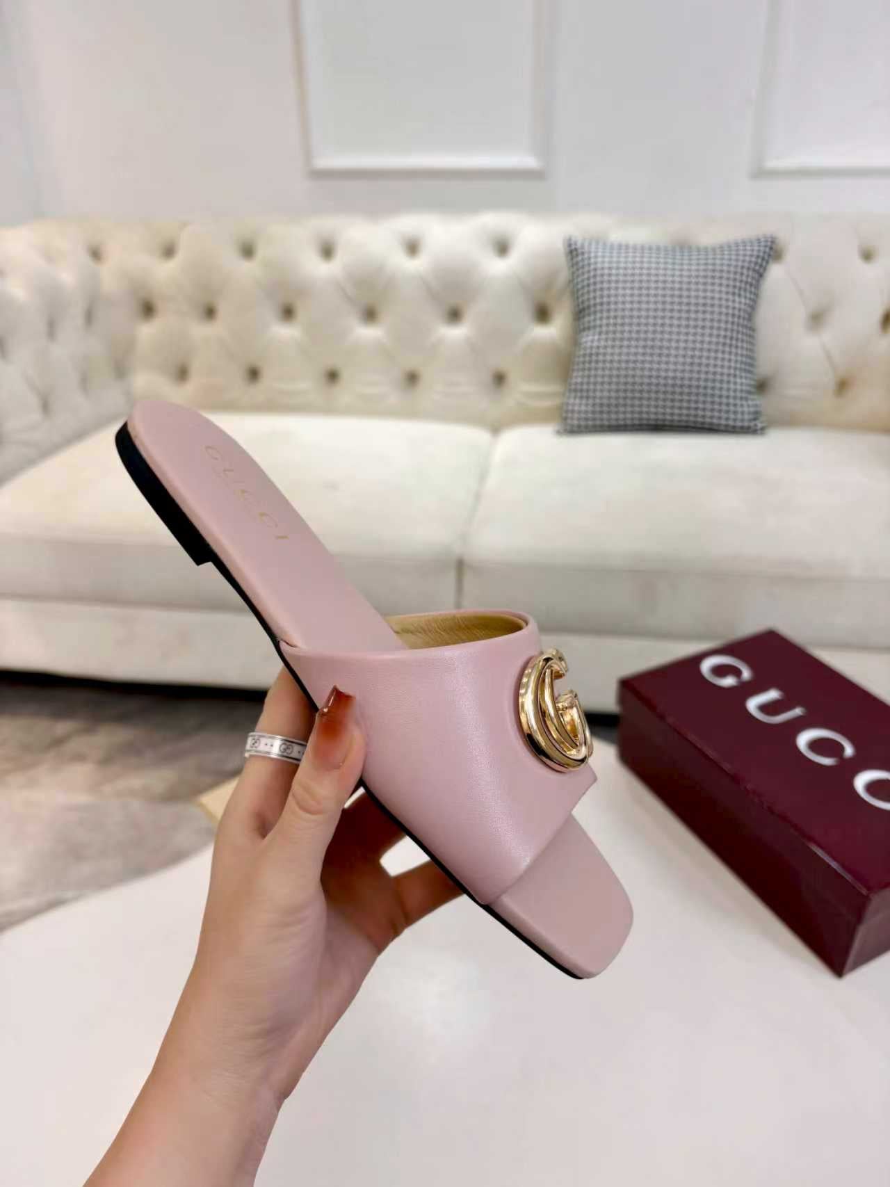 Z2P36B43 Popular high-quality leather Shoes