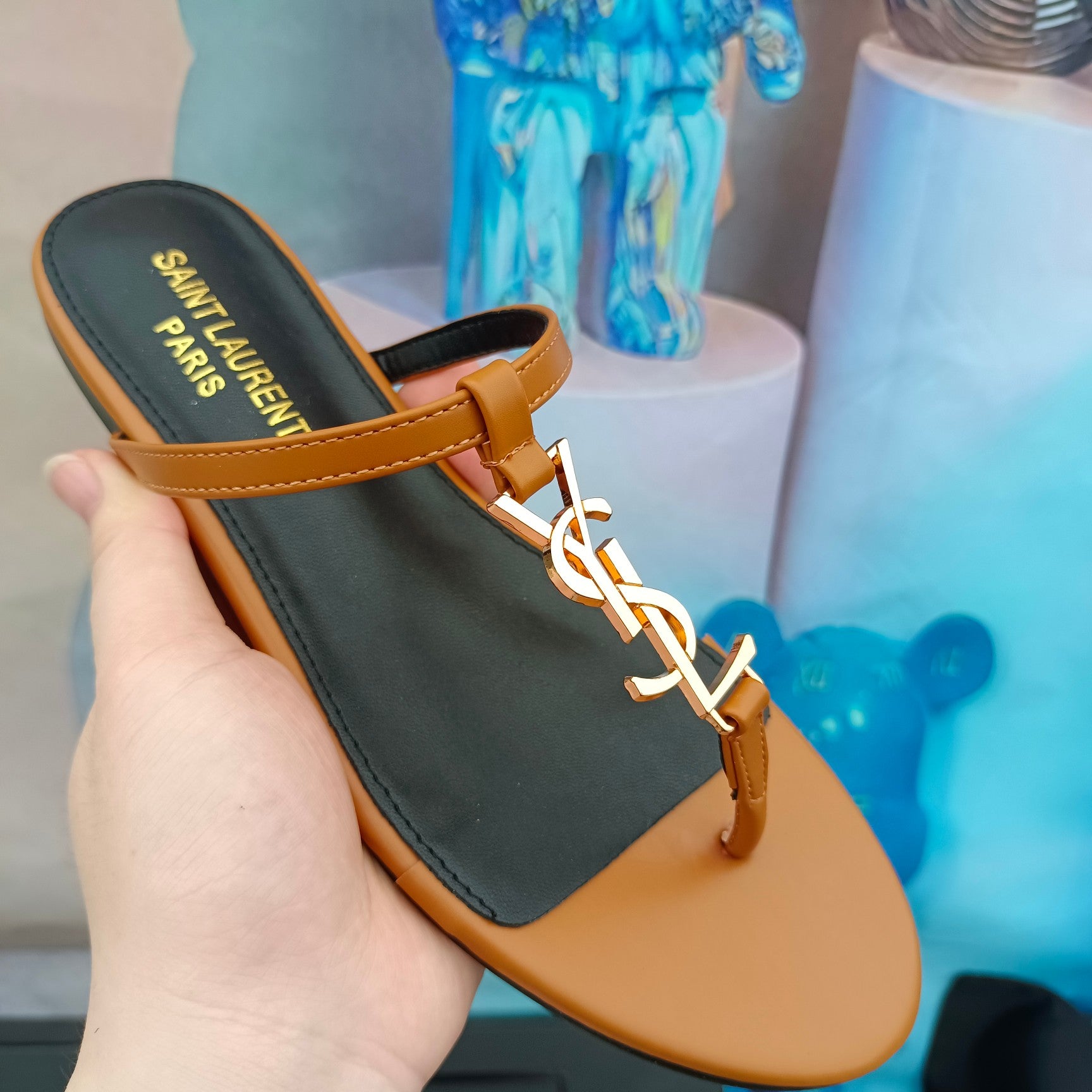14SL44Z Popular sandals