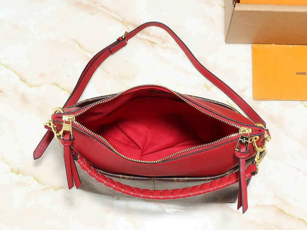 1WE115B Popular leather bag