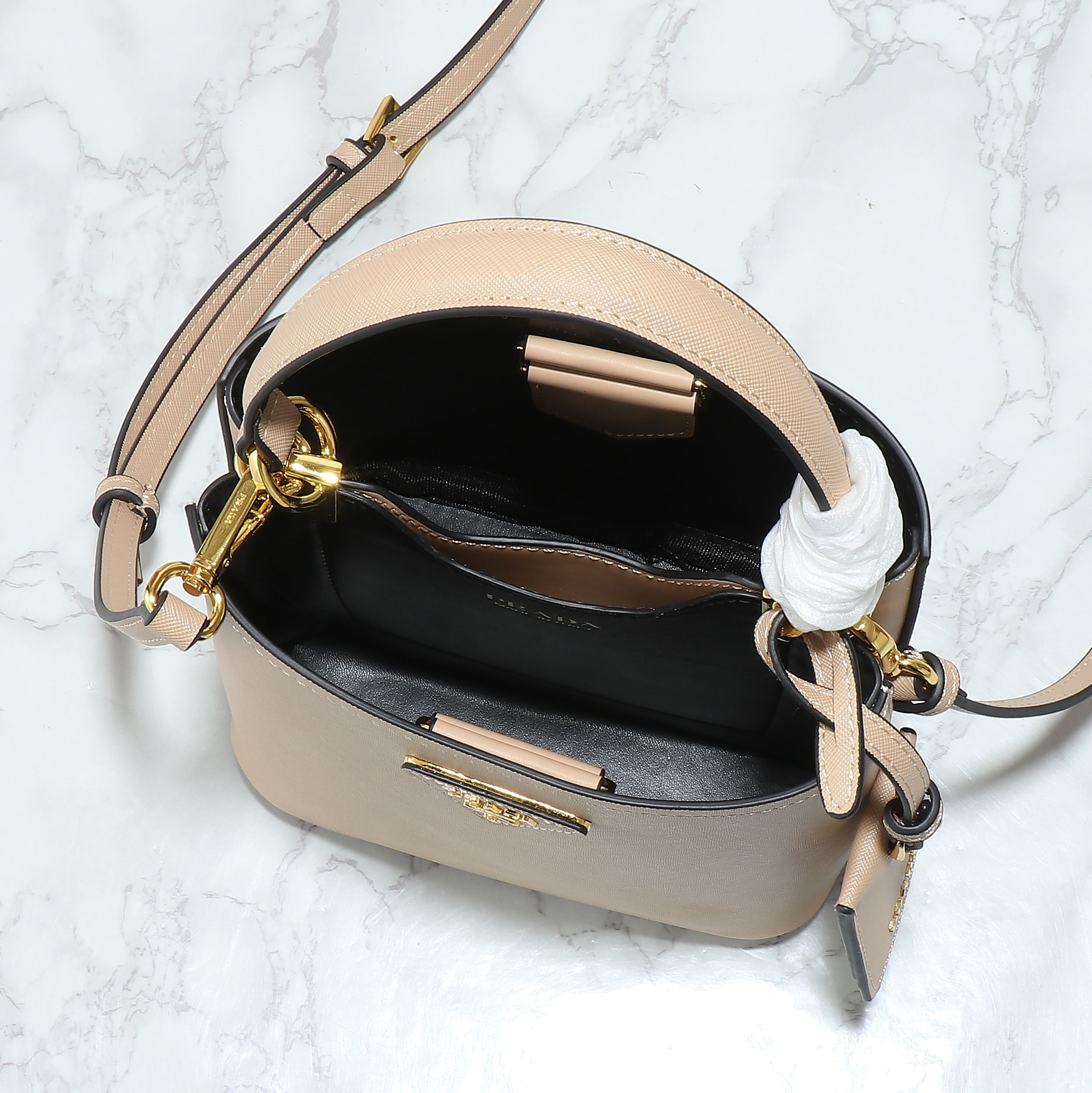 1WP102B Popular  leather bag