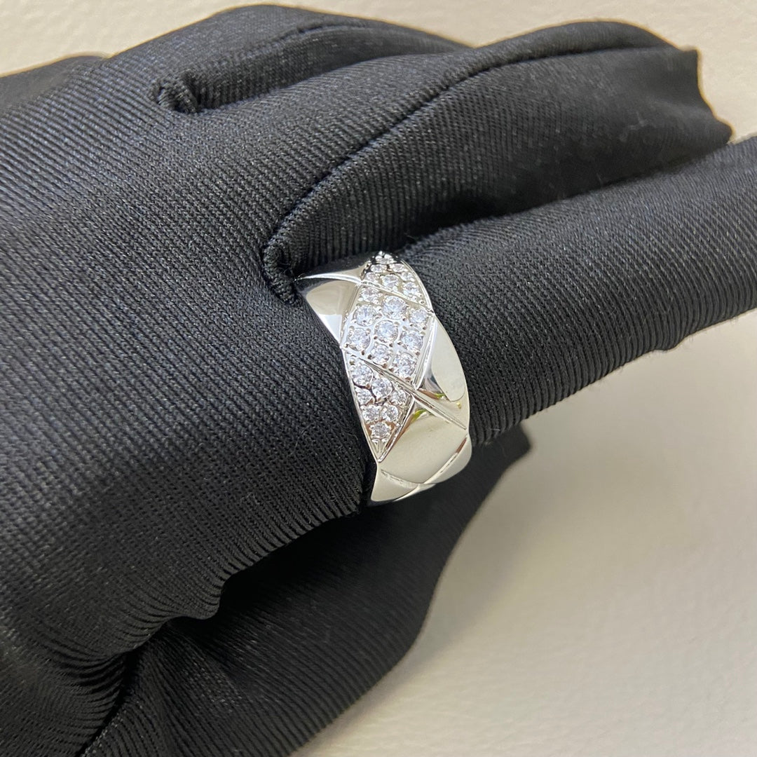 585QC68J  Popular  Rings