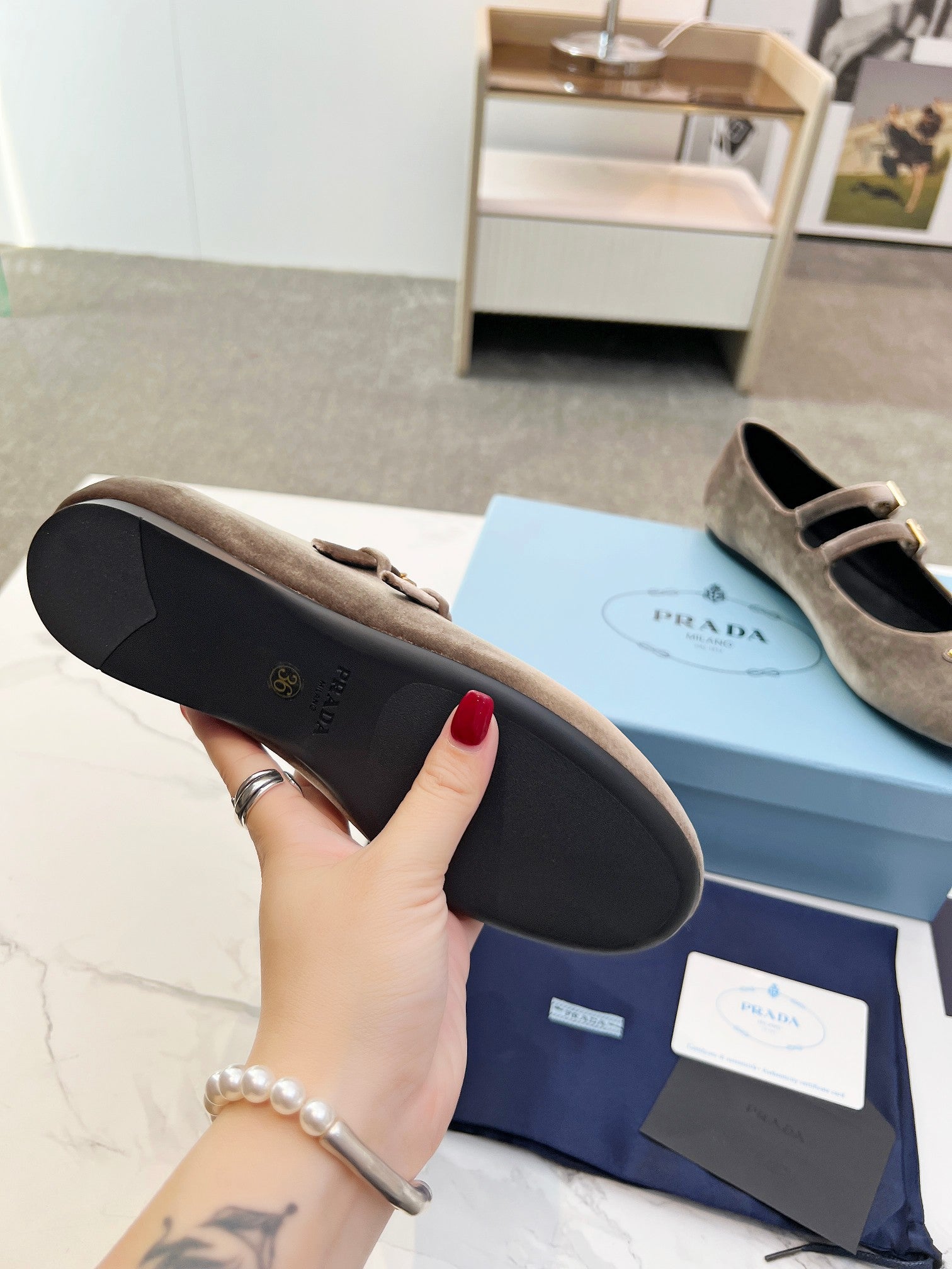 2105QP404Z Popular high-quality Shoes