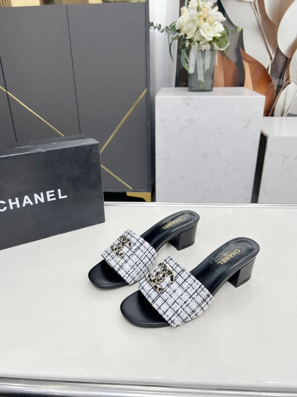 255QB30Z Popular shoes