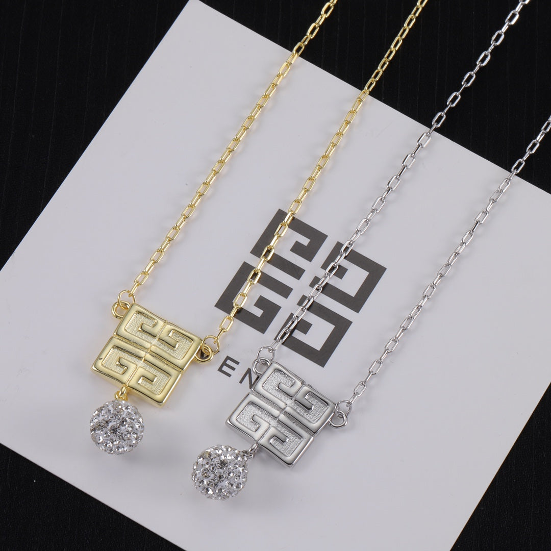 15QA76X Popular Necklace