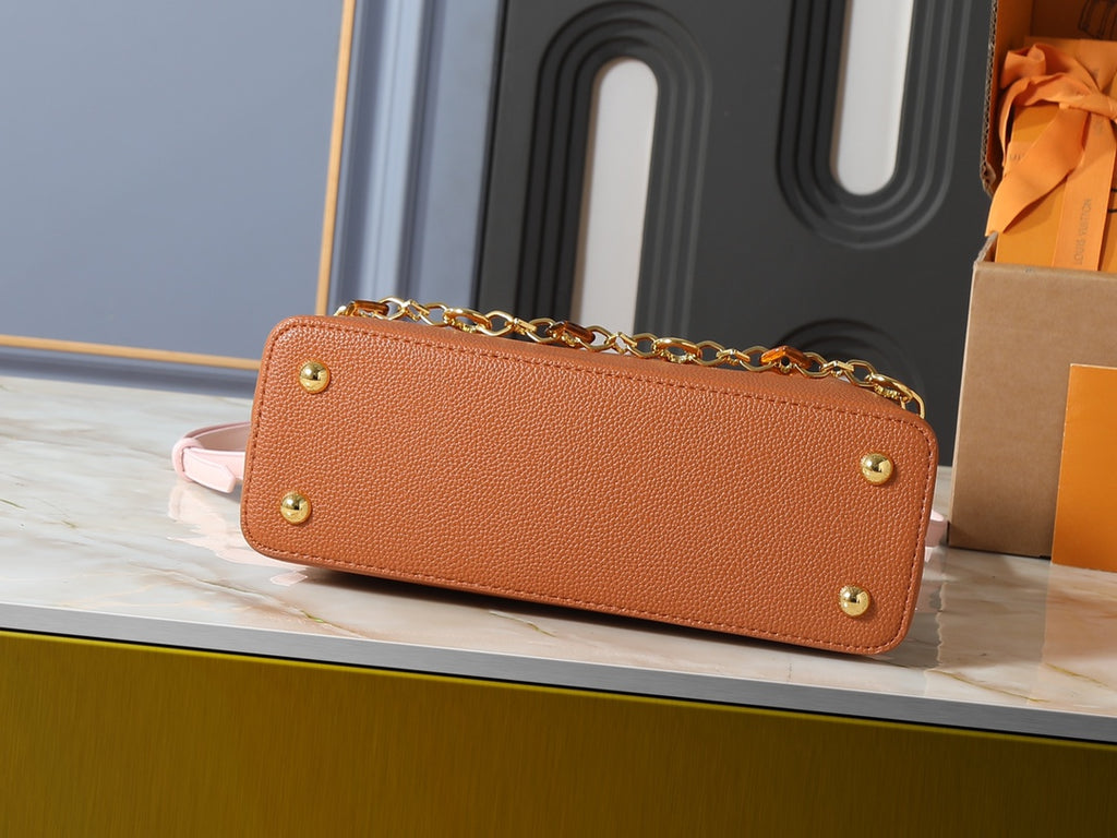 146PE46B Popular leather bag