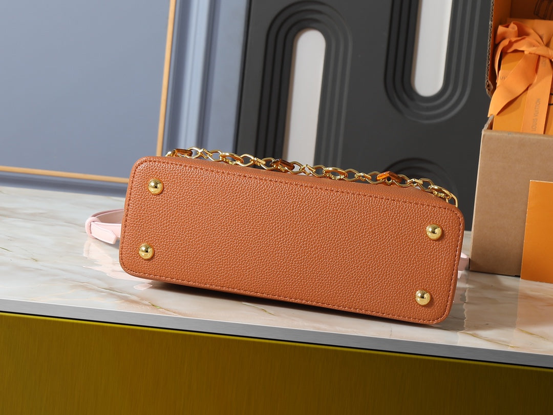 146PE46B Popular leather bag