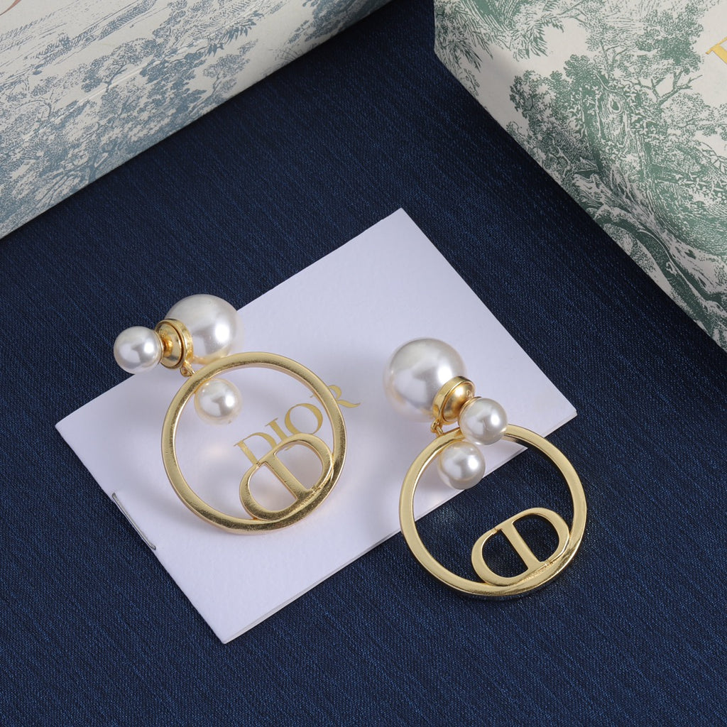 14D945E Popular  Earrings