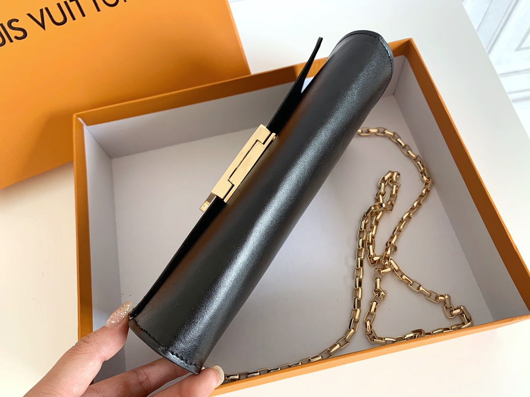 1XE38B Popular  leather wallets