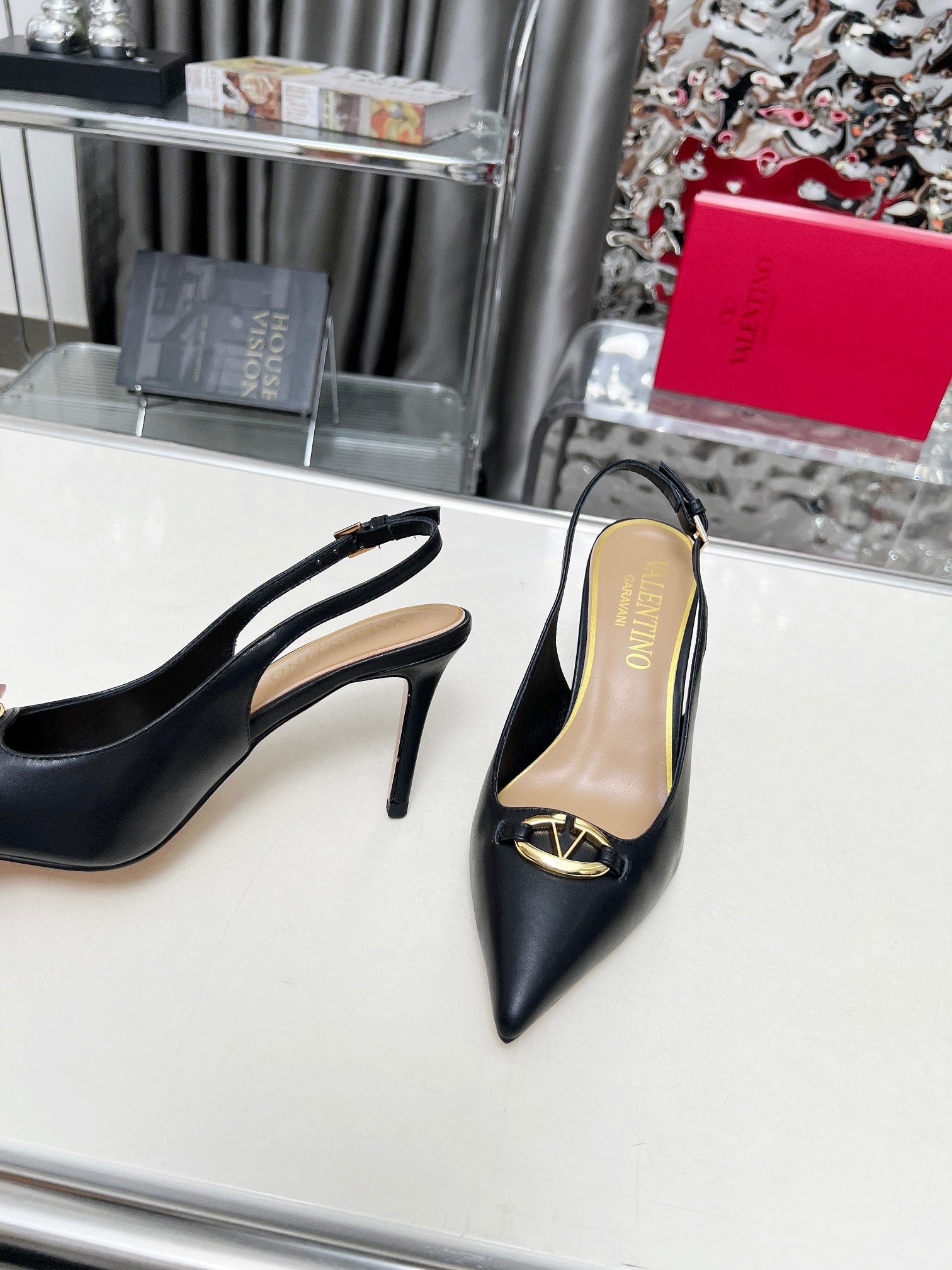 245RVL17Z  Popular leather  High heels