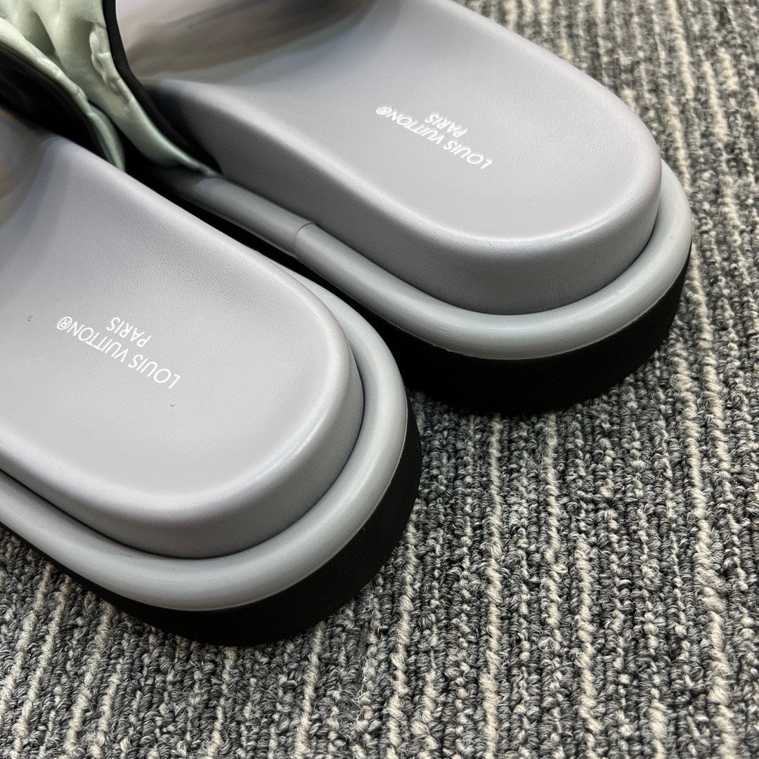 5YE116Z Popular Slippers