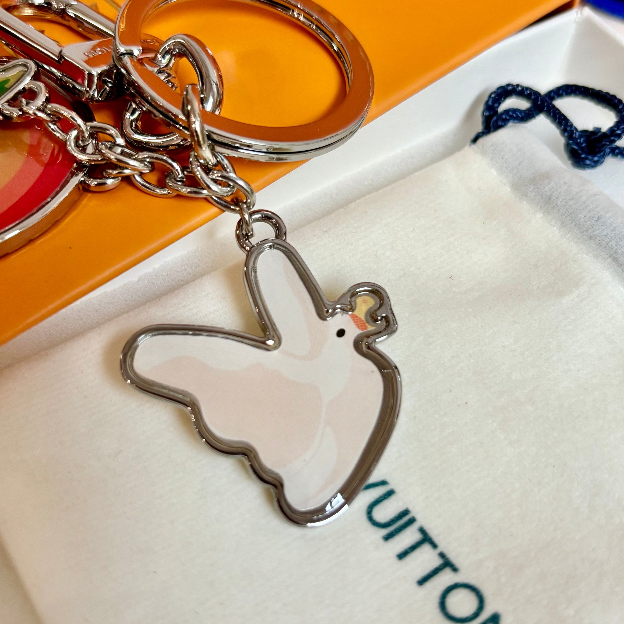 35ZE34A Popular bag 's charms accessories