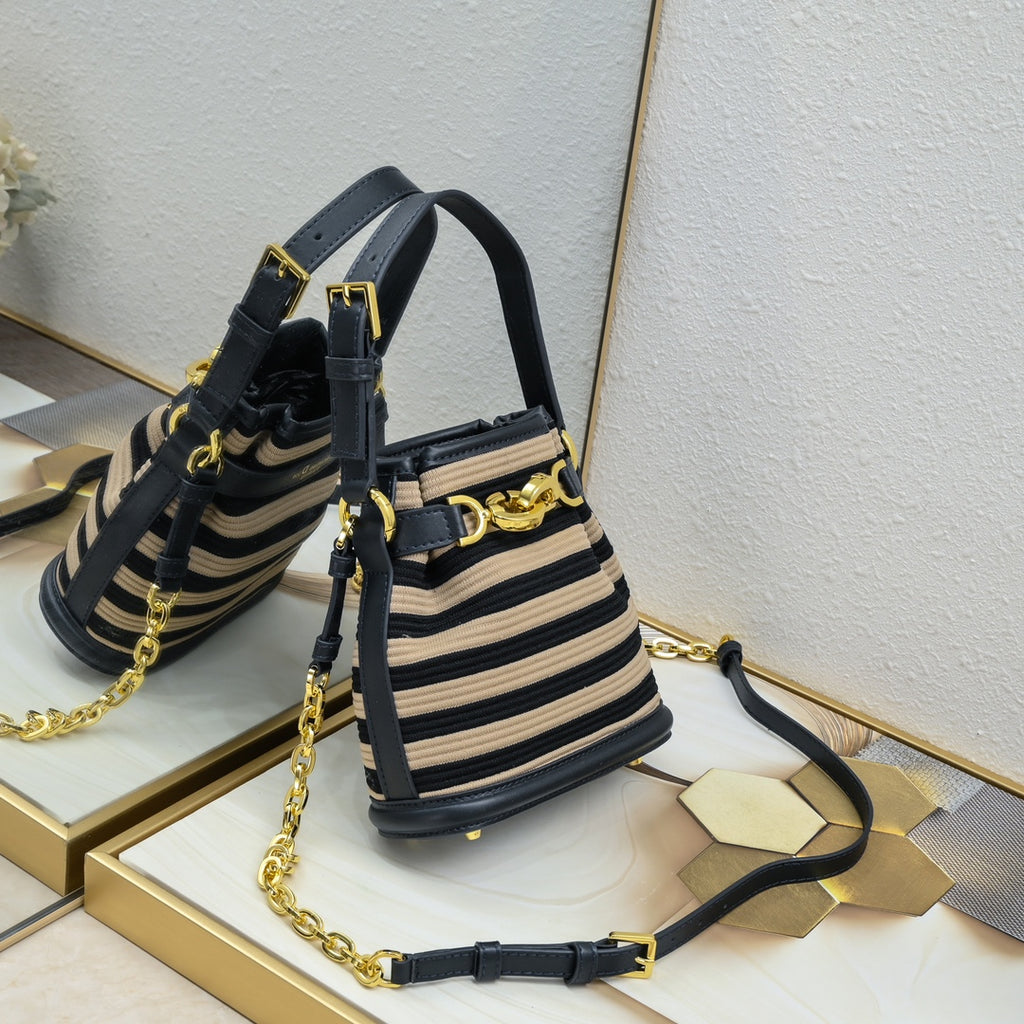 2XD370B Popular    leather bag 