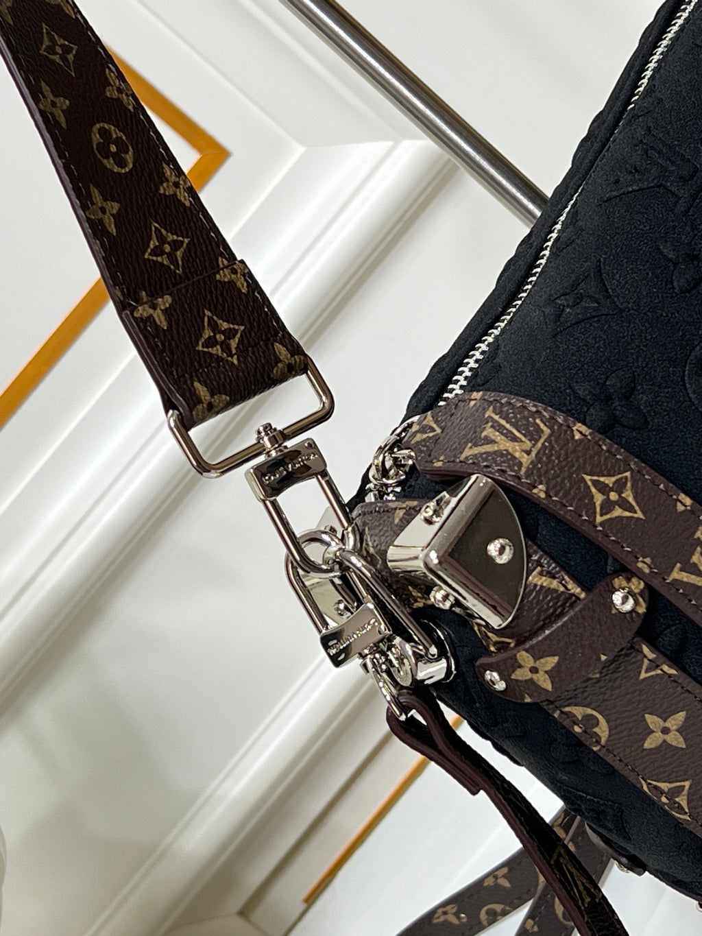 15RE157B Popular bag