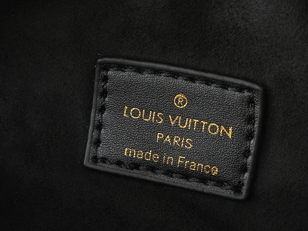 155NE59B Popular   leather bag