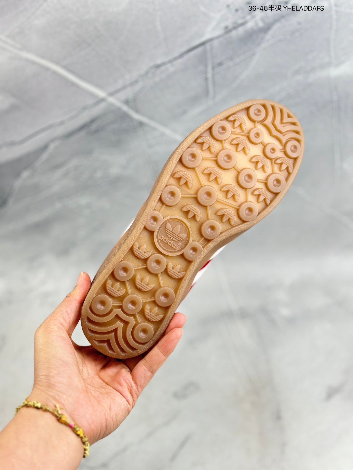 435ZA11Z Popular shoes (No box)