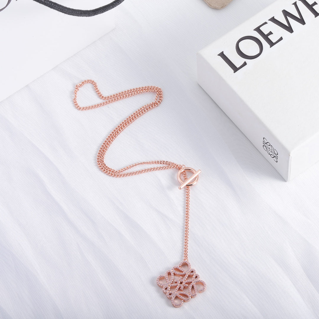 175RA37X Popular    Necklaces