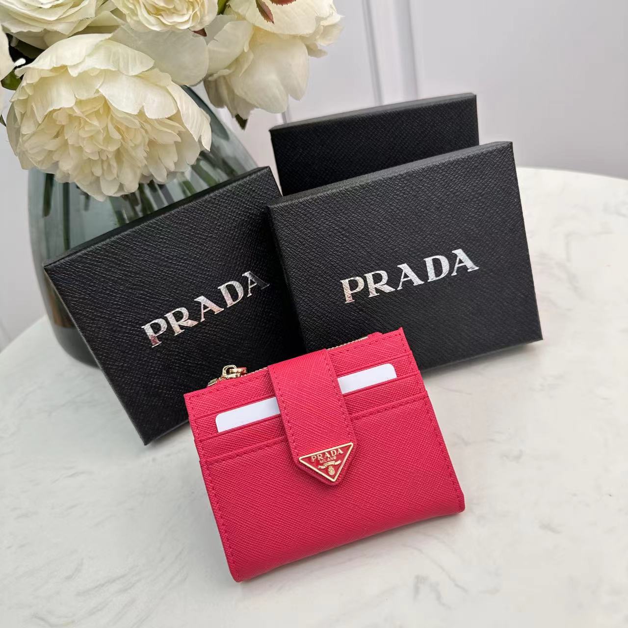 136PP1B Popular card holder