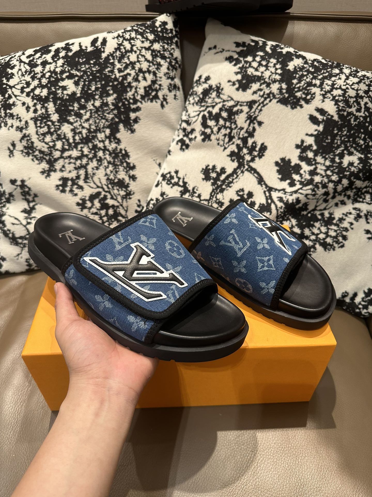 285ZE28Z  Popular leather Shoes