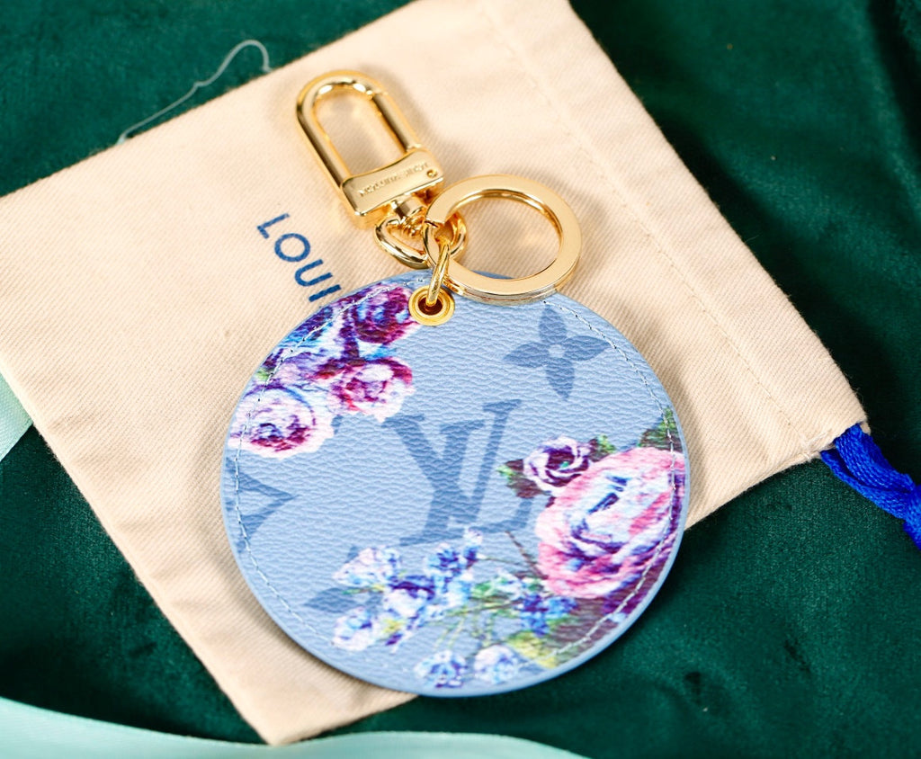 35QE22A Popular bag 's charms accessories