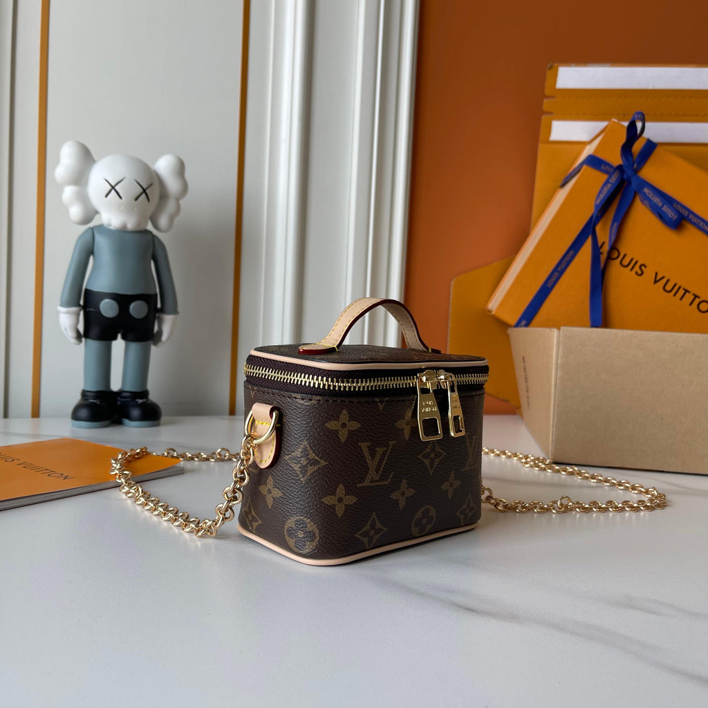 B1N56E20 Popular leather bag