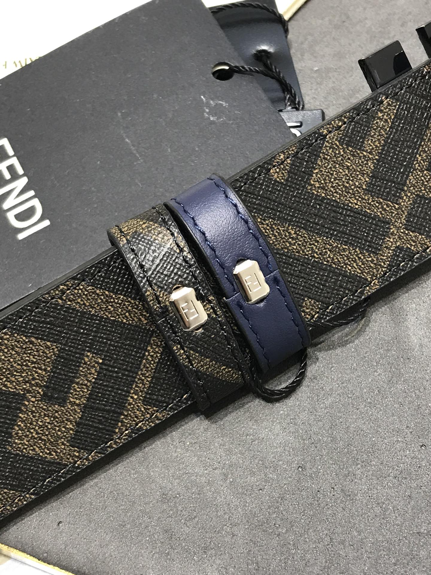 14F77P Popular   High quality belt With full package
