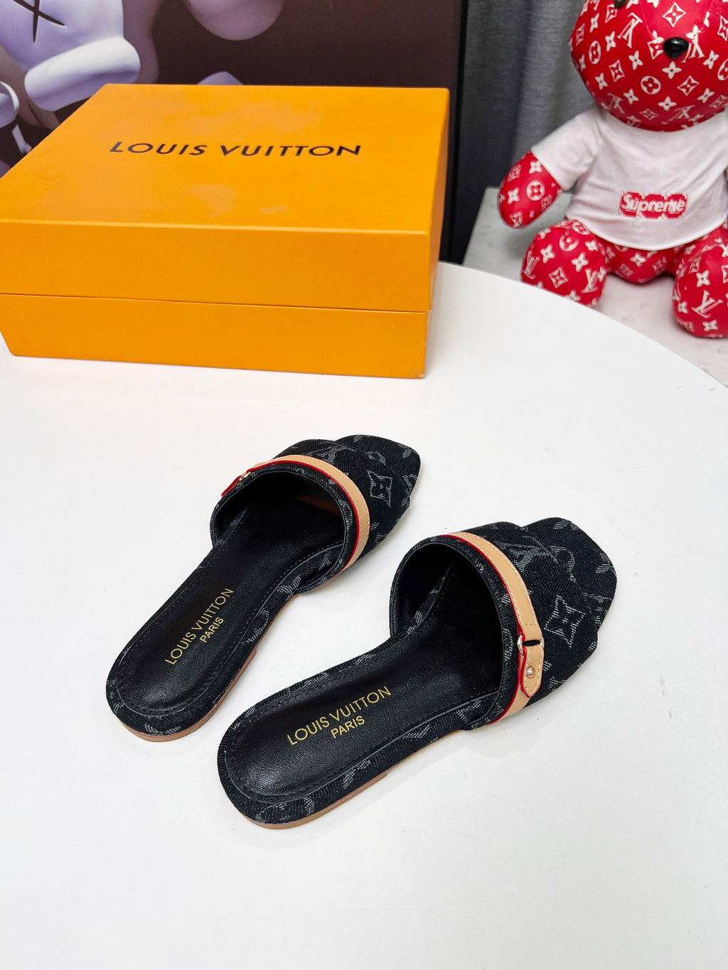 245RE23Z Popular high-quality shoes