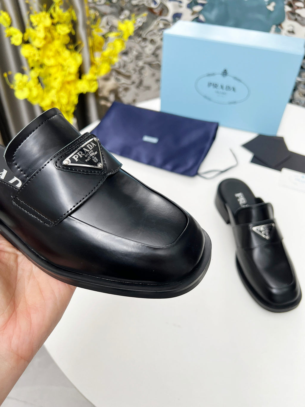 2105QP403Z Popular high-quality leather Shoes