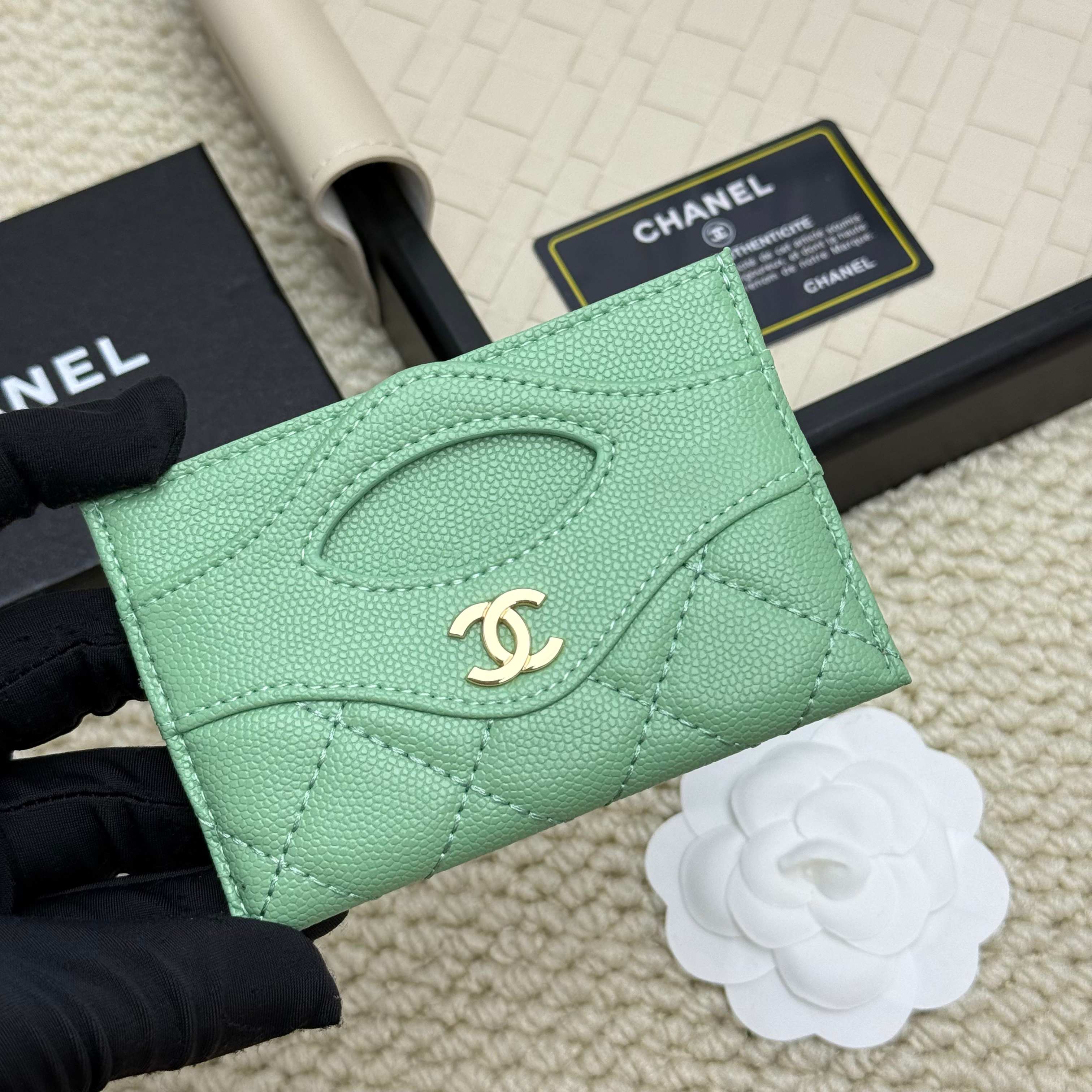 15RC154B Popular card holder