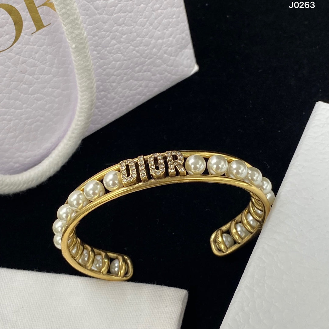 1YD28K  Popular Bracelets