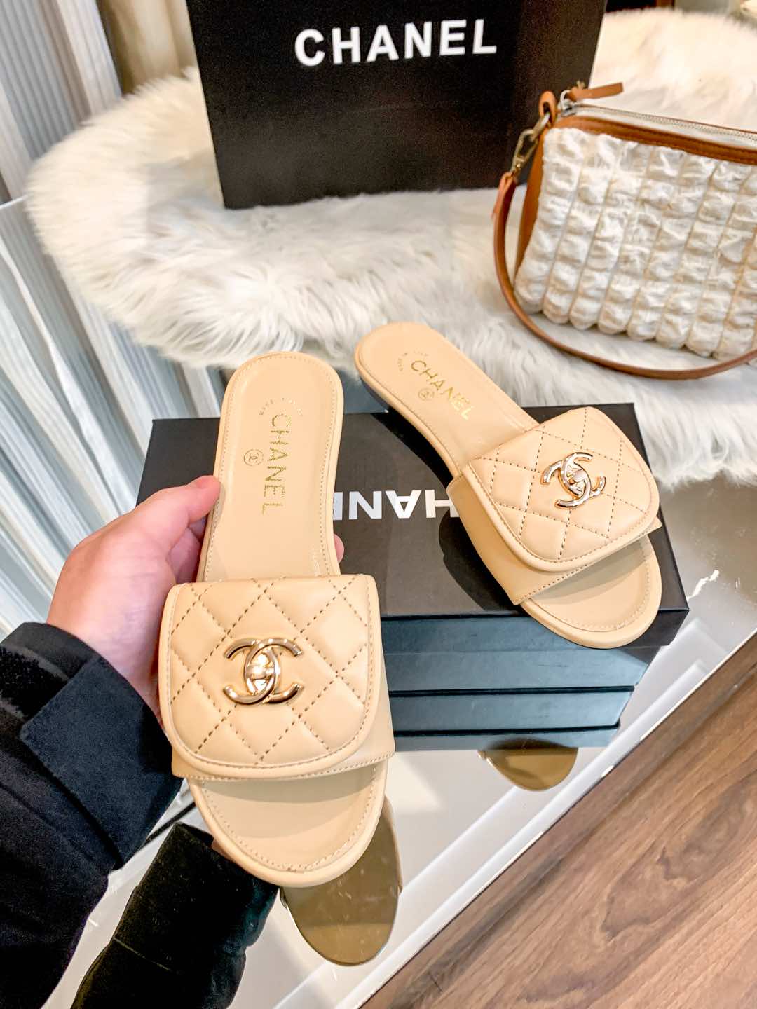 1ZC229Z Popular Slippers