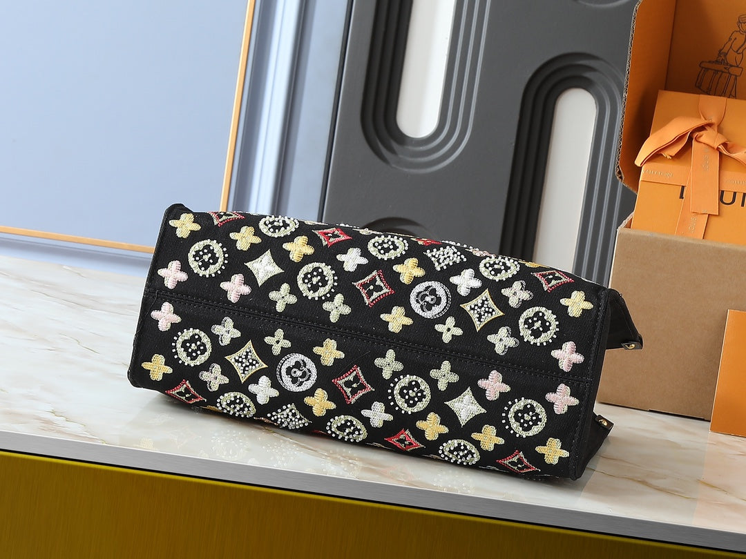 15RE22B Popular  genuine leather embroidered bag