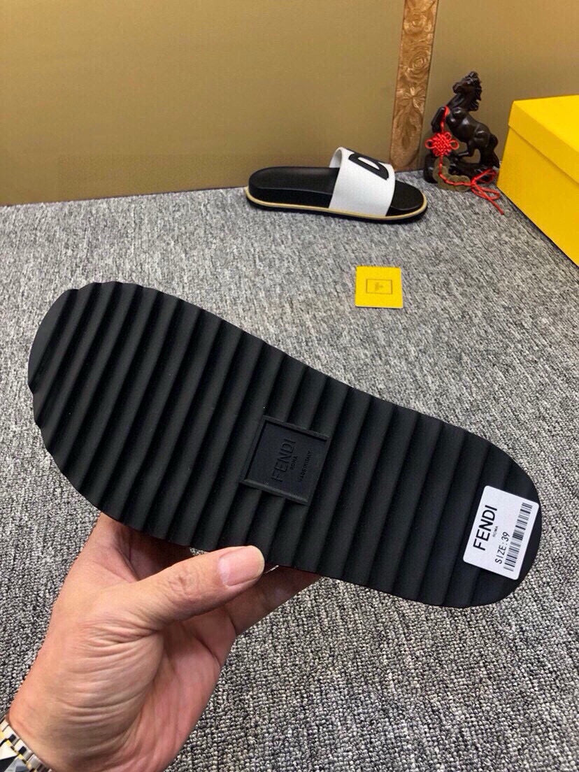 535ZF288Z Popular Slippers