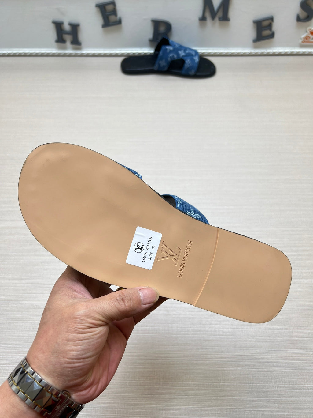 54E28Z Popular slippers