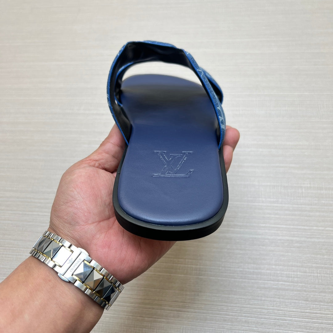 54E109Z Popular slippers