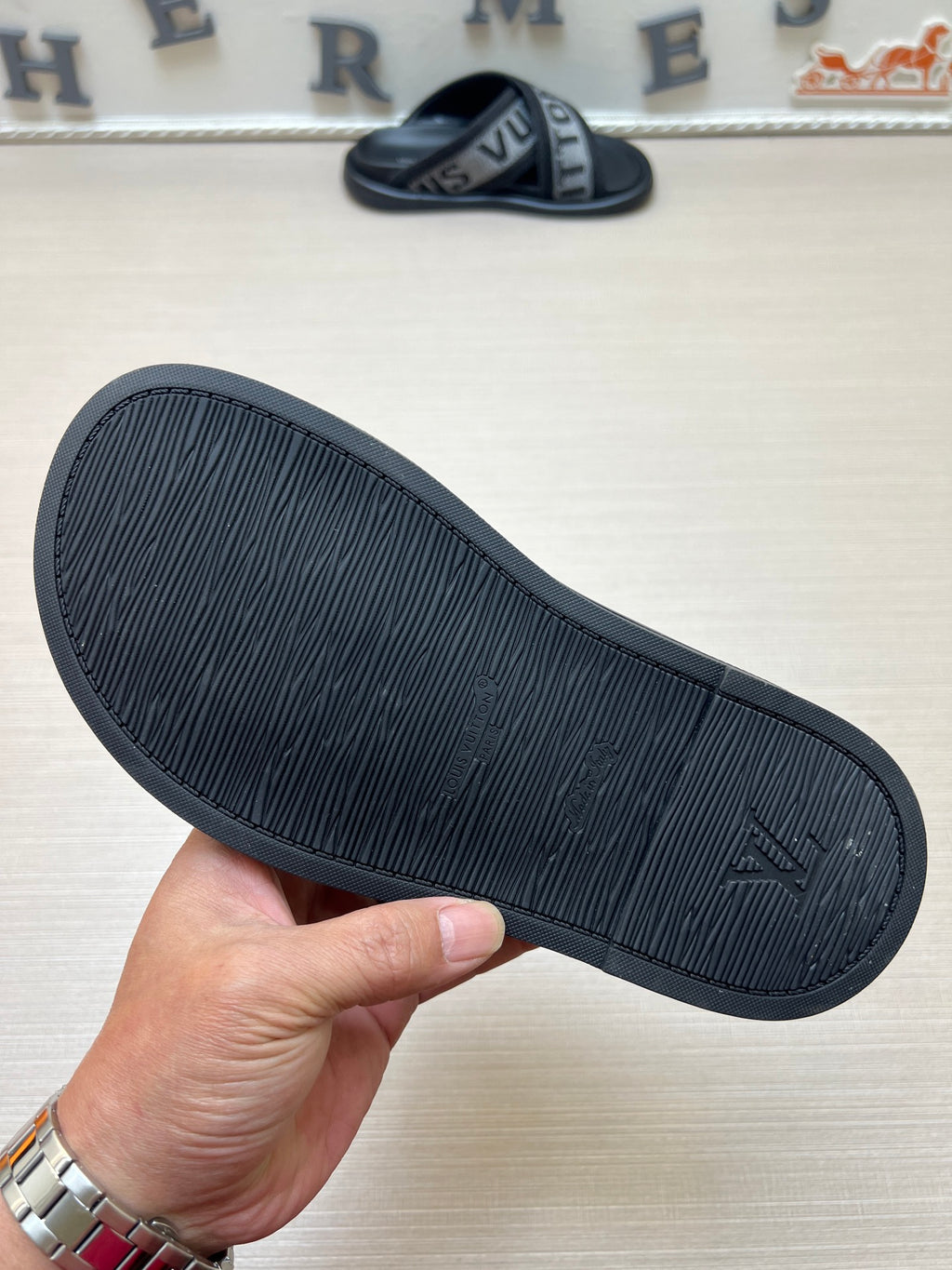 535ZE273Z Popular Slippers