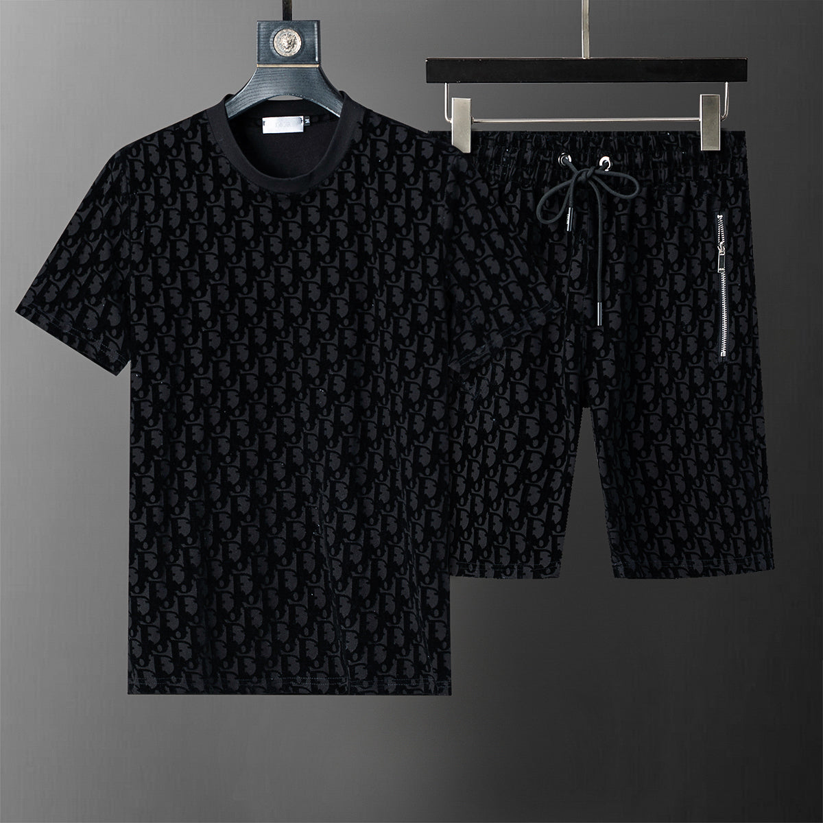135RD116U  Popular shirt and shorts set