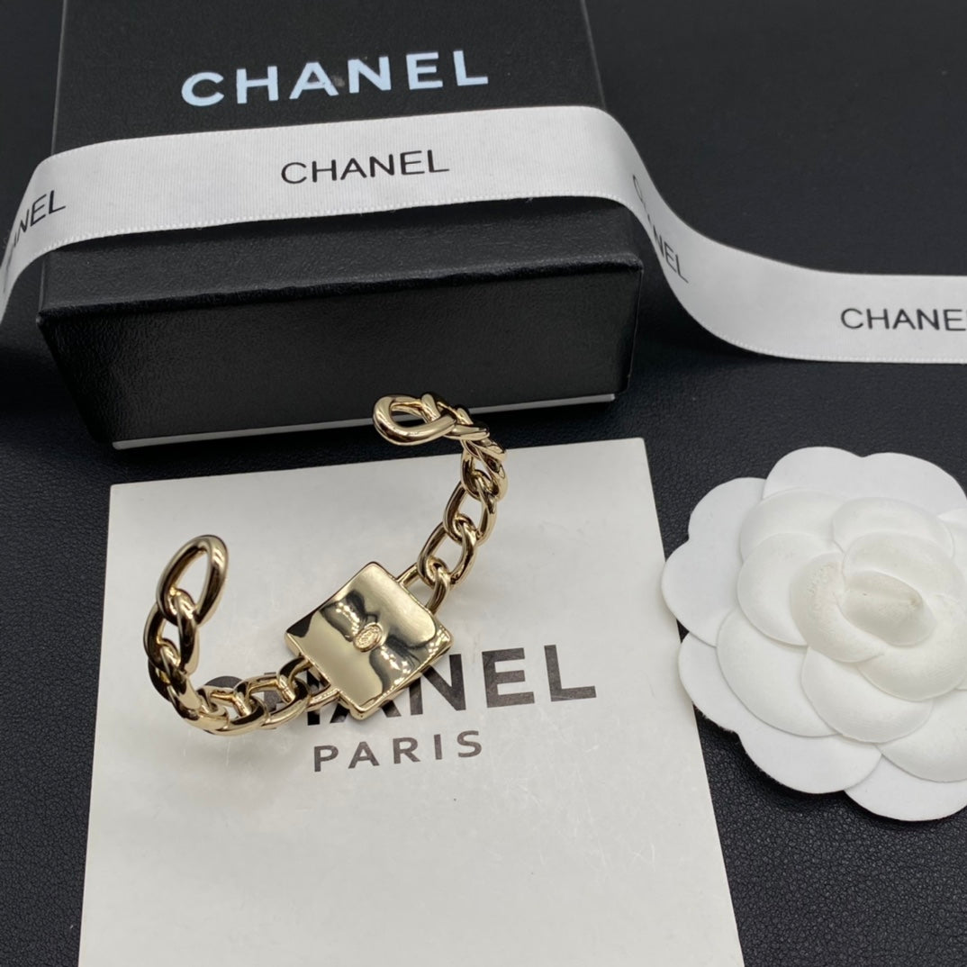 15QC33K  Popular Bracelets