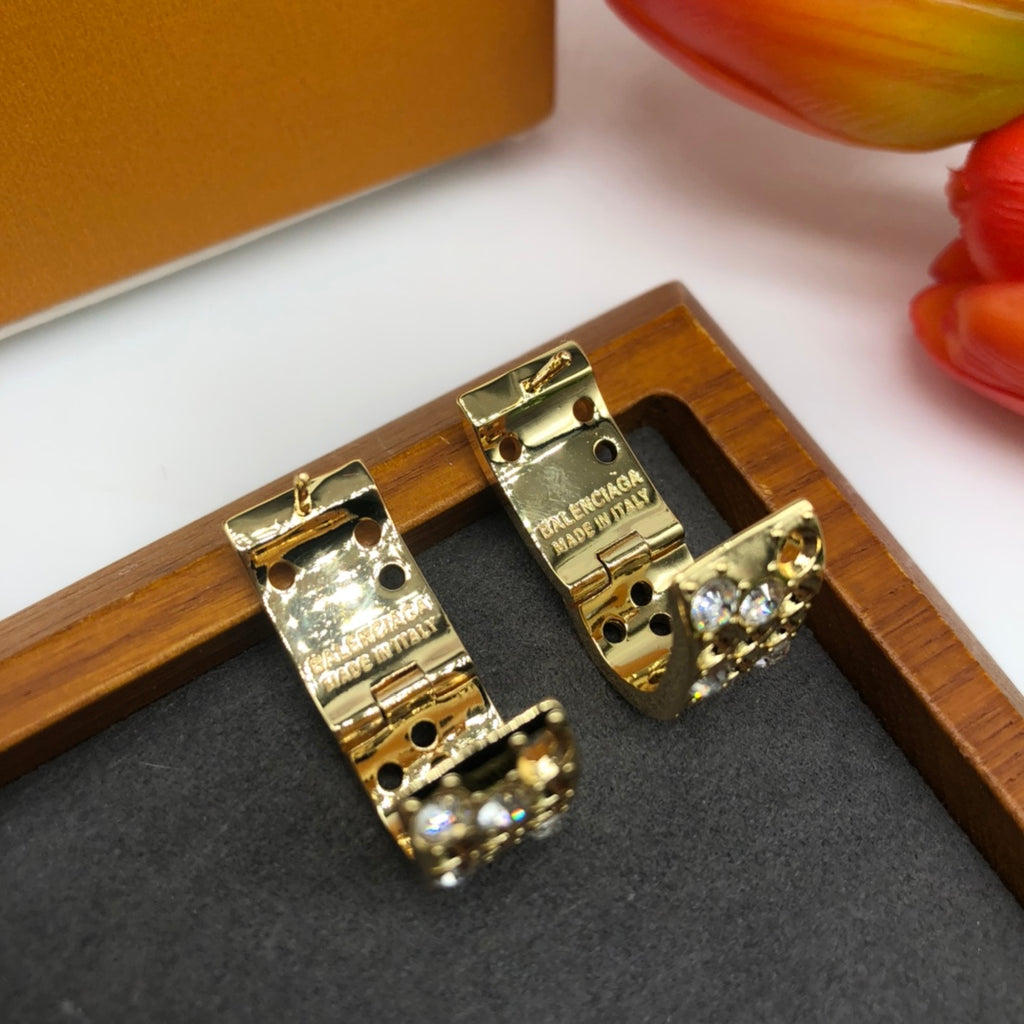 14J126E Popular  Earrings