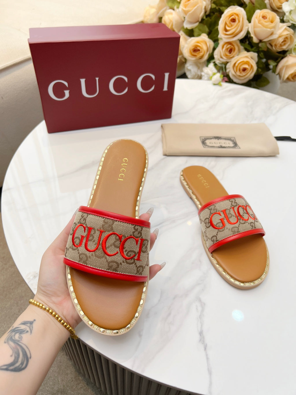 255QB29Z Popular Slippers