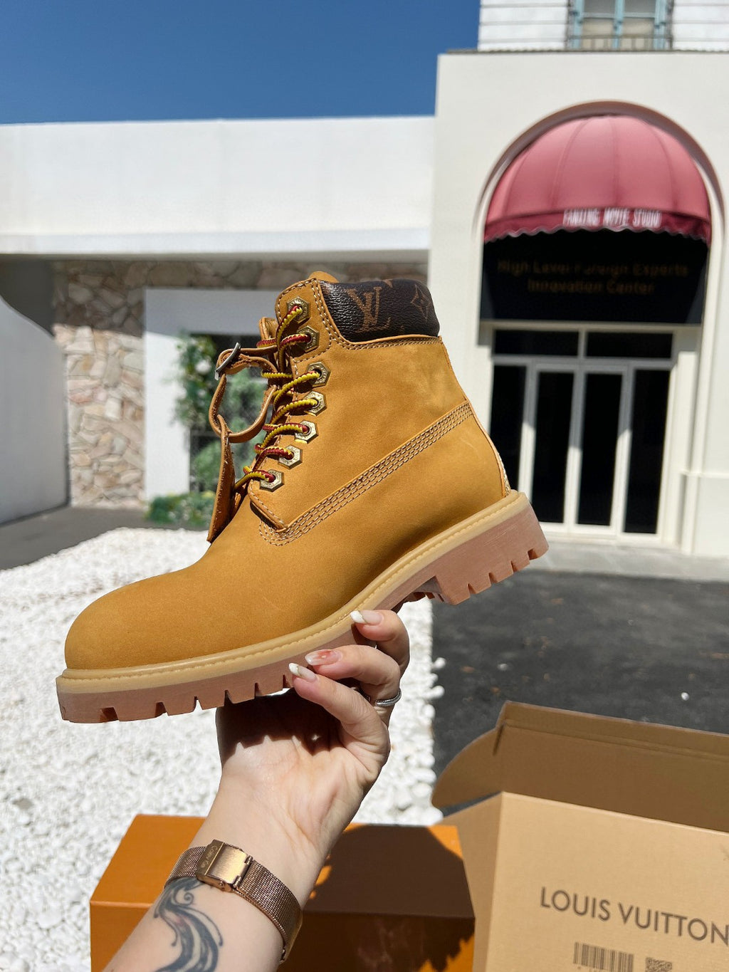 265BE21Z Popular high-quality leather boots