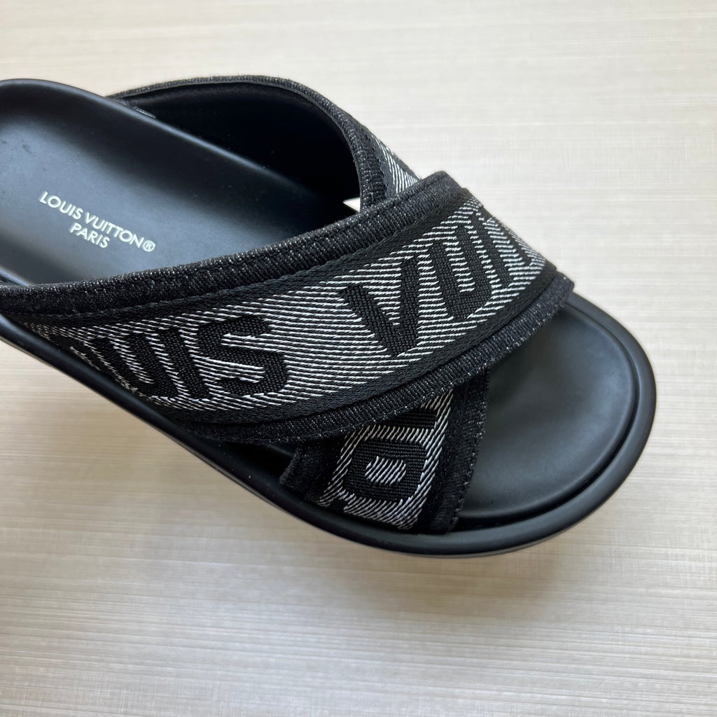 535ZE273Z Popular Slippers