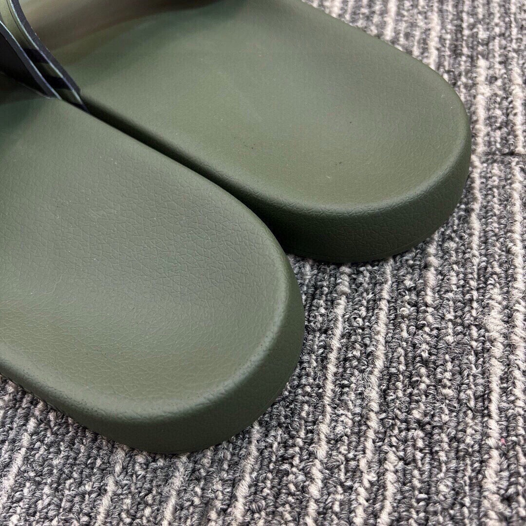 535ZR259Z Popular Slippers