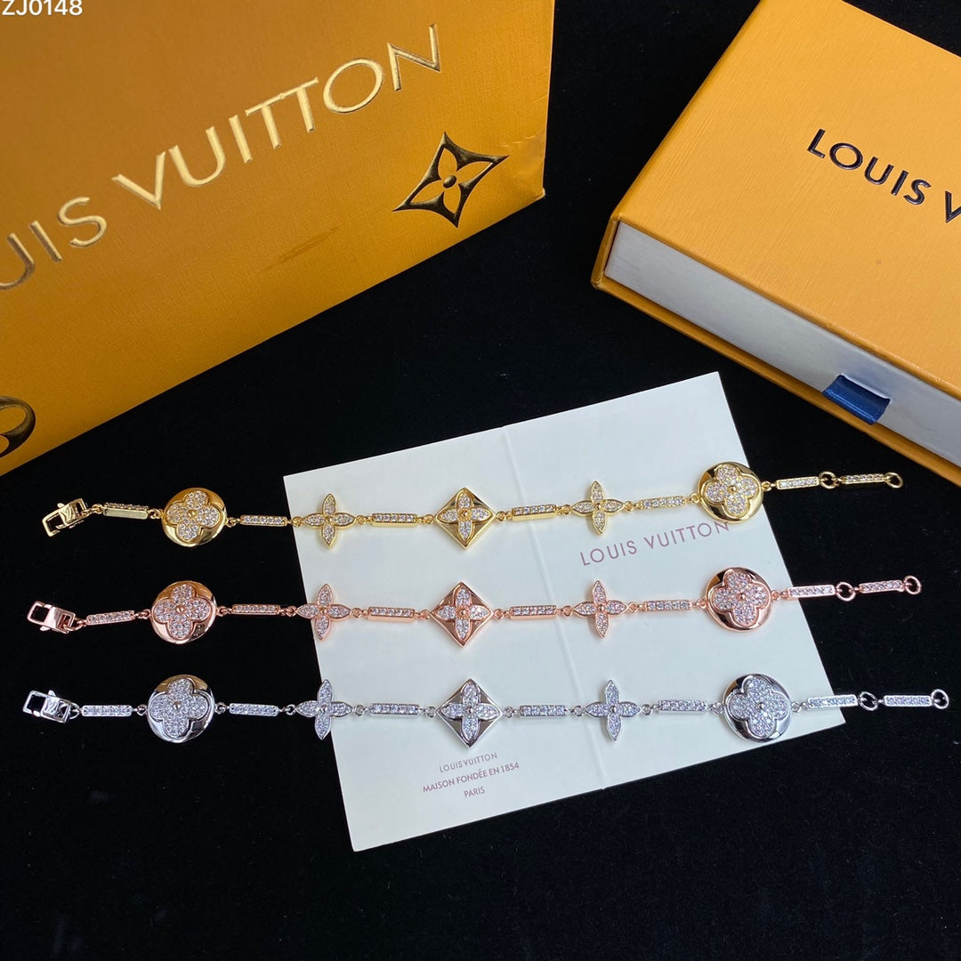 1XE602X  Popular Bracelets