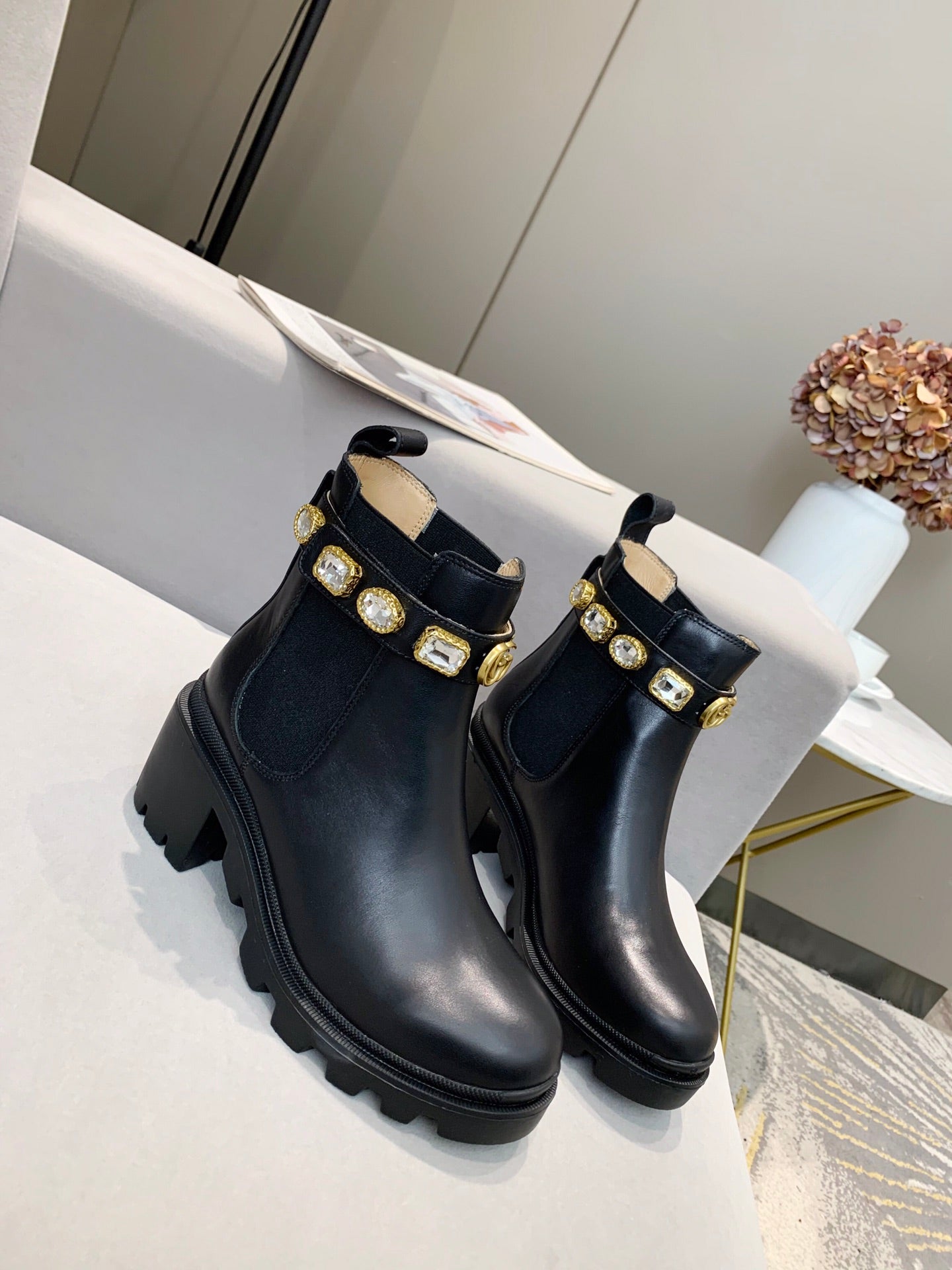 2XB195Z Popular leather boot (top layer leather lining)