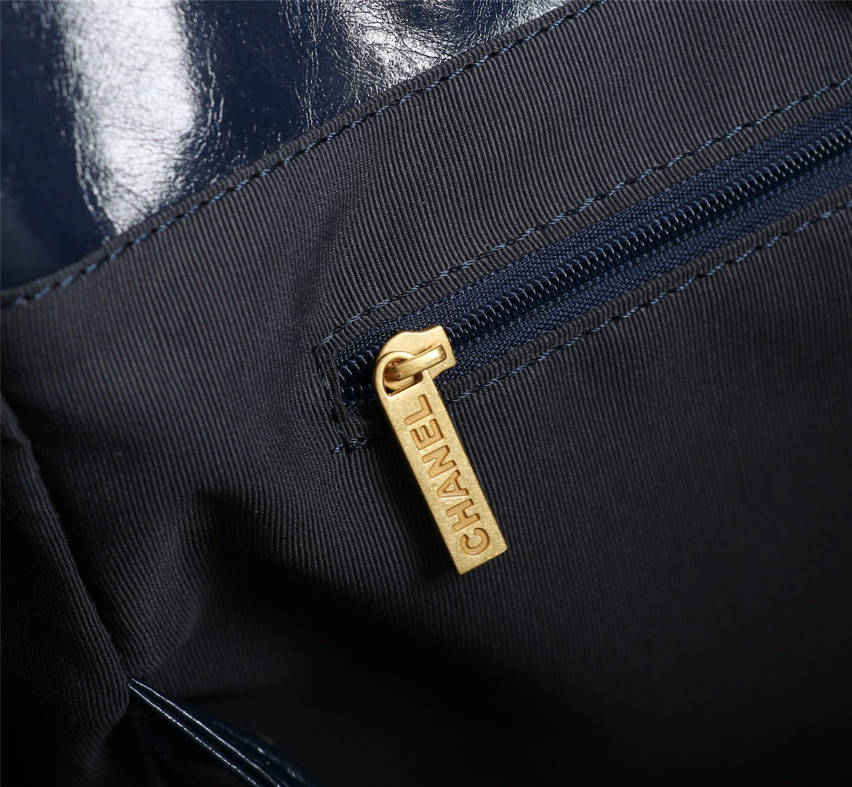 2XE349B Popular    leather bag 