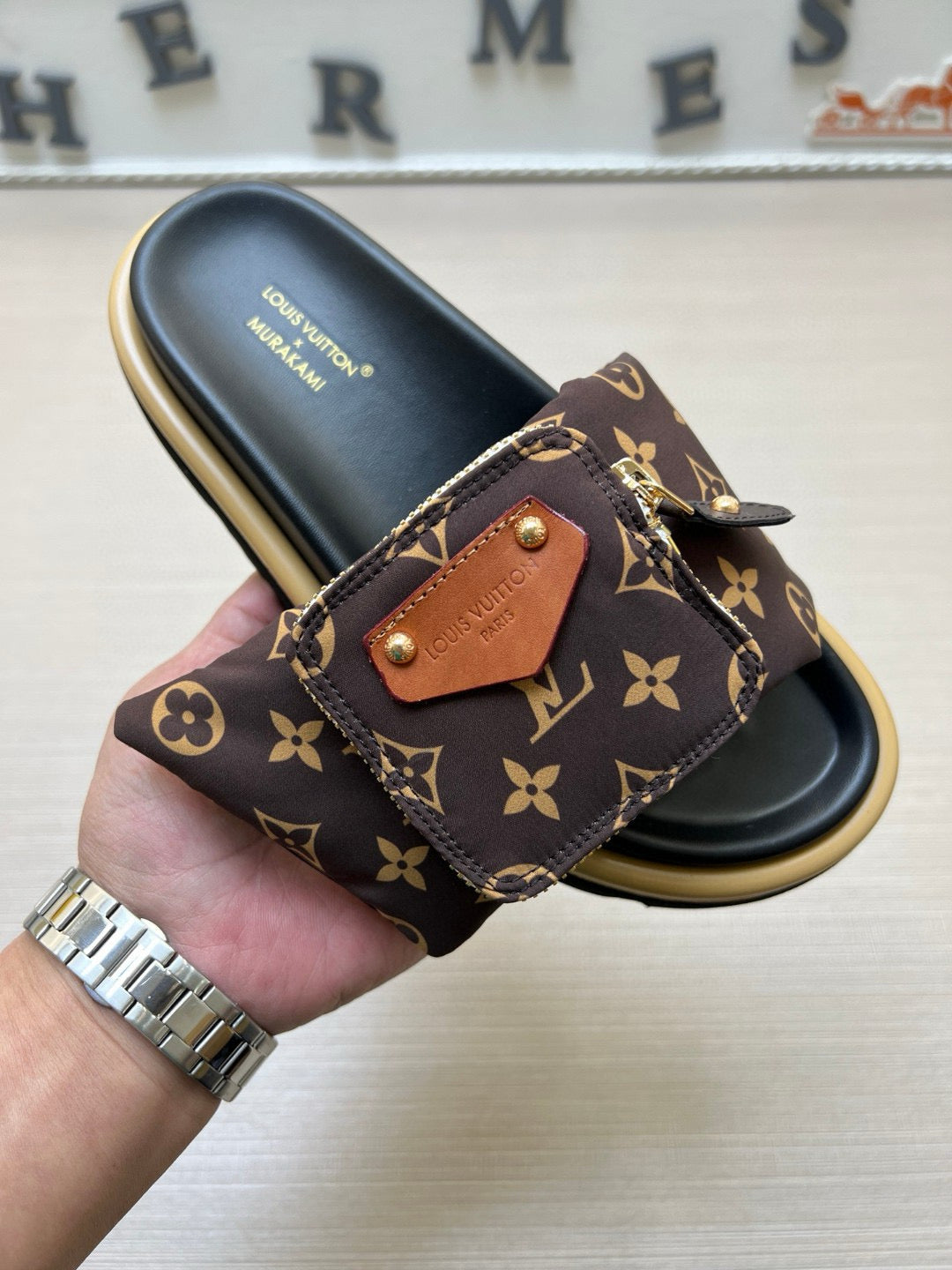 5QE1Z Popular Slippers
