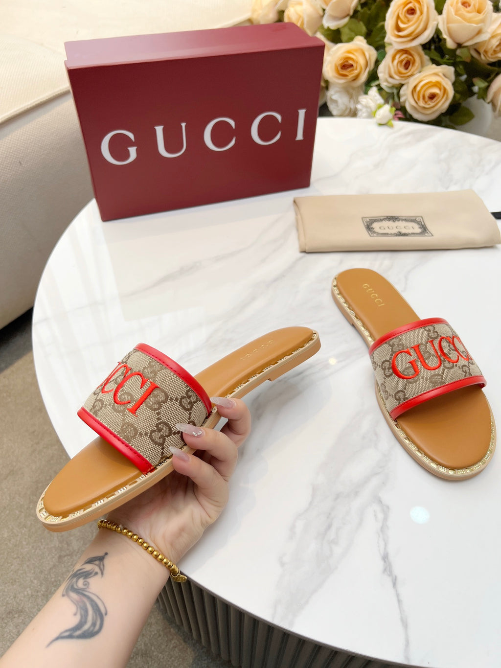 255QB29Z Popular Slippers